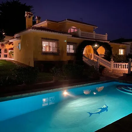 Villa Rustic Spanish Saltwater Pool