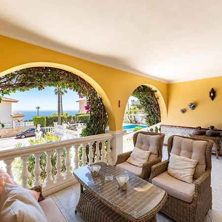 Rustic Spanish Saltwater Pool * Benalmadena
