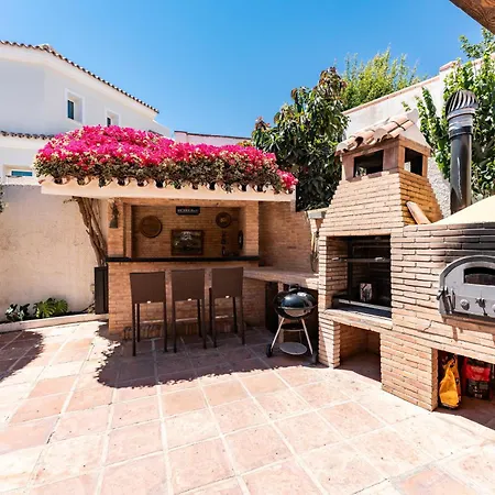 Villa Rustic Spanish Saltwater Pool